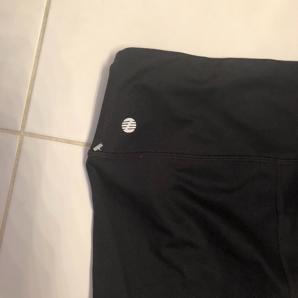 Zella black leggings